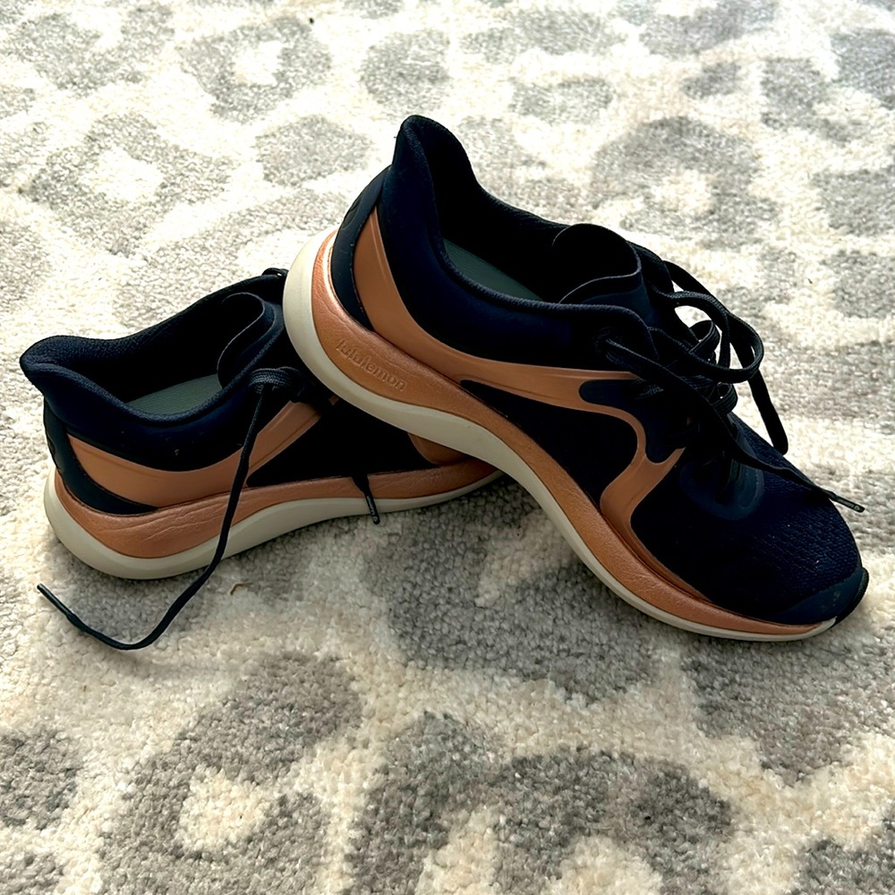 Lululemon Chargefeel Low Workout Shoes
